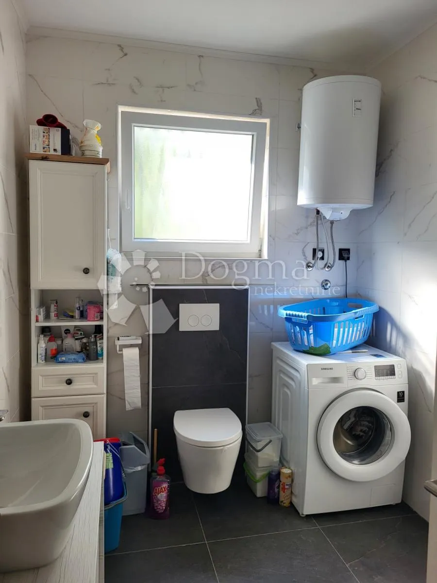komforan trosobni apartman - slika 18