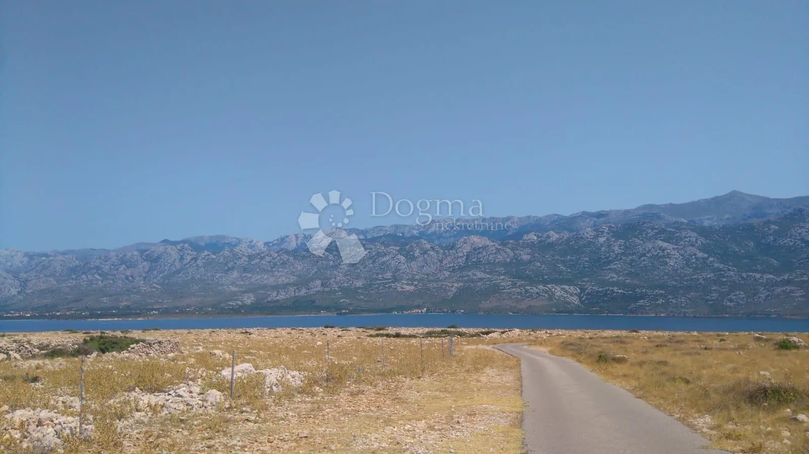 suvlasnički dio terena uz more - slika 4