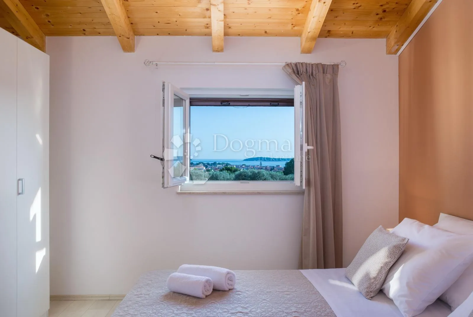 kuća sa pogledom na more, potpuna privatnost! 700 m od mora - slika 20