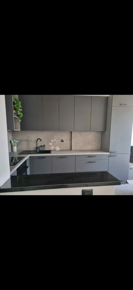 dvosoban apartman s prekrasnim pogledom na more - slika 13