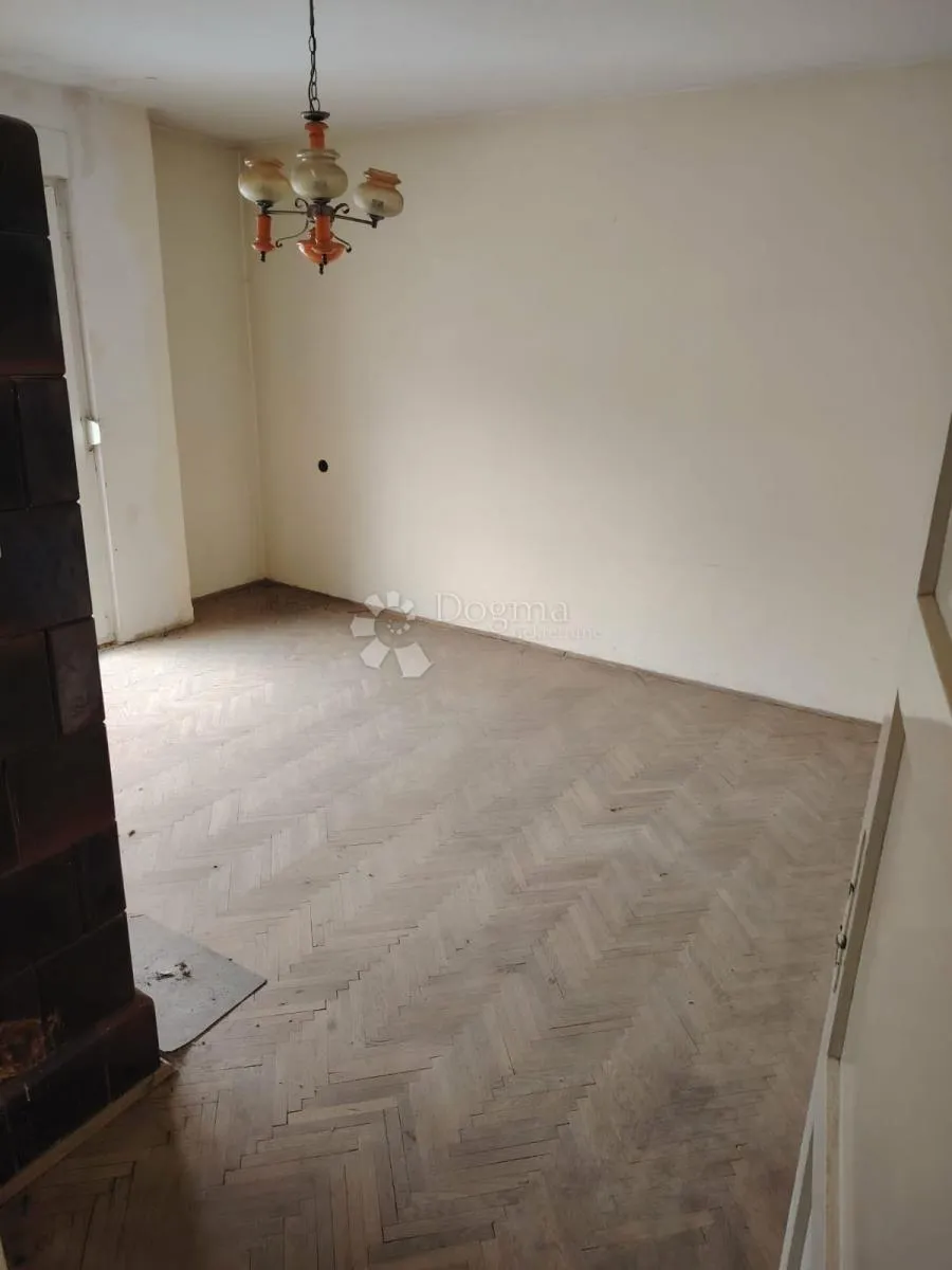 stan lički osik 2 kat - slika 3
