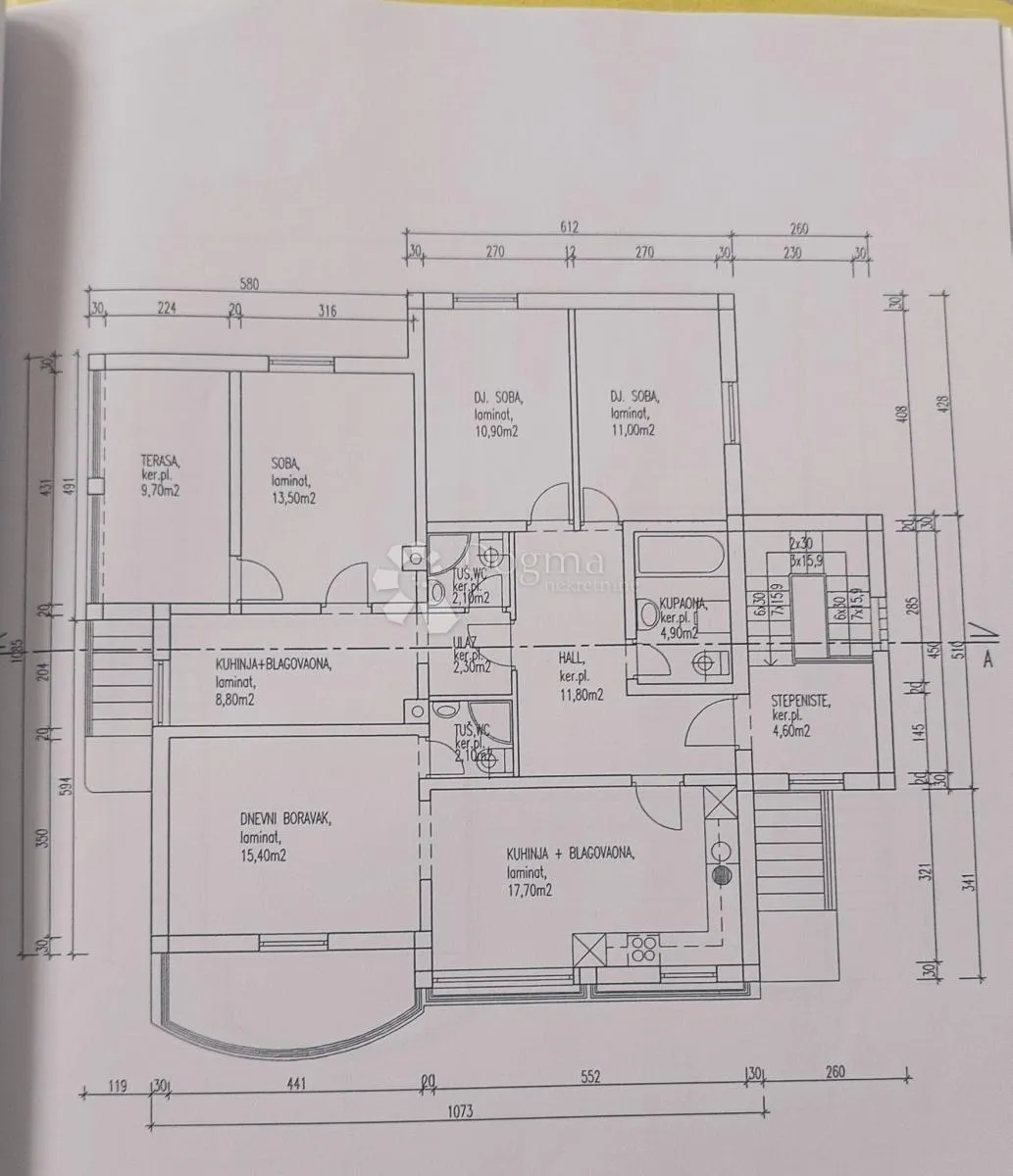 apartmanska kuća u vrsima - slika 22