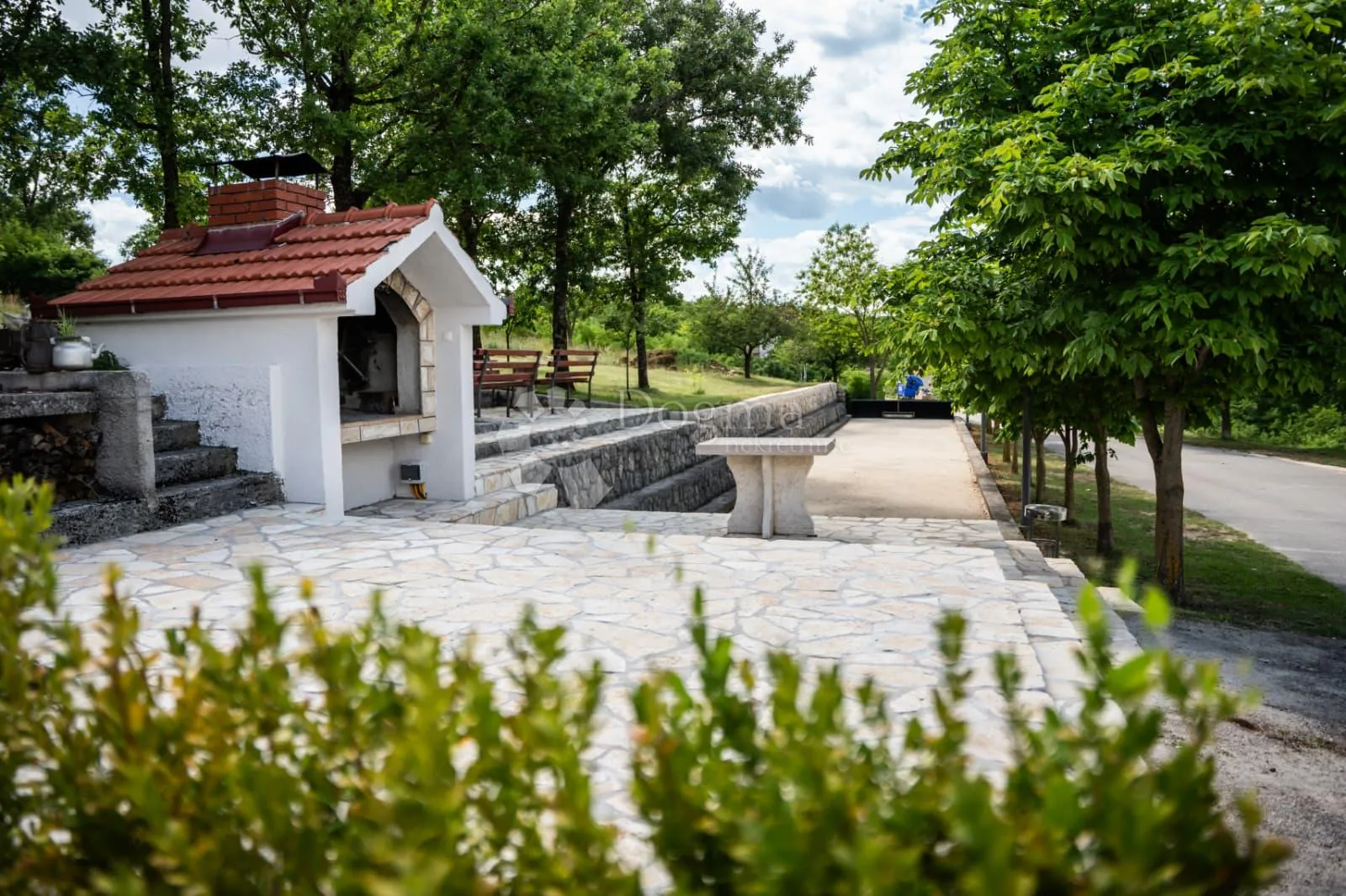 luksuzna vila, 321m2 s bazenom i teniskim terenom, imotski - slika 4