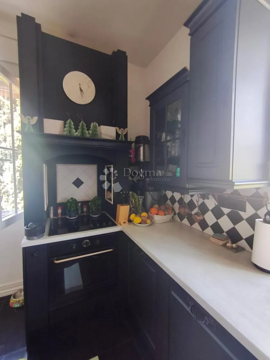 luksuzni stan na odličnoj lokaciji – bačvice, split – 120 m² - slika 7