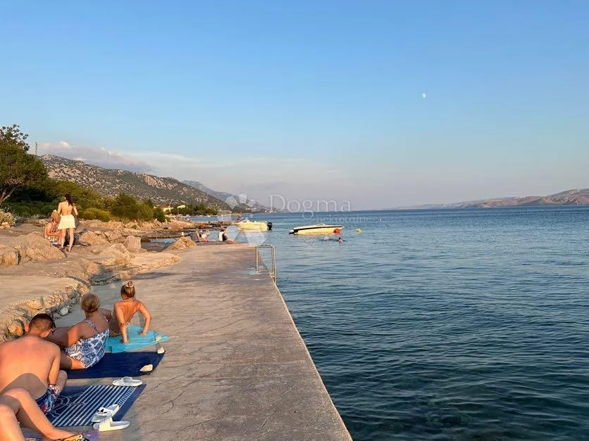 kuća s tri apartmana uz more - slika 25
