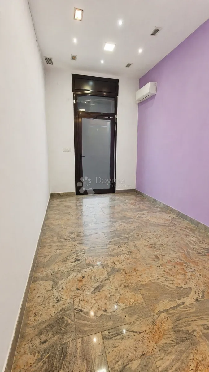 poslovni prostor 19m2 - centar pule - slika 3