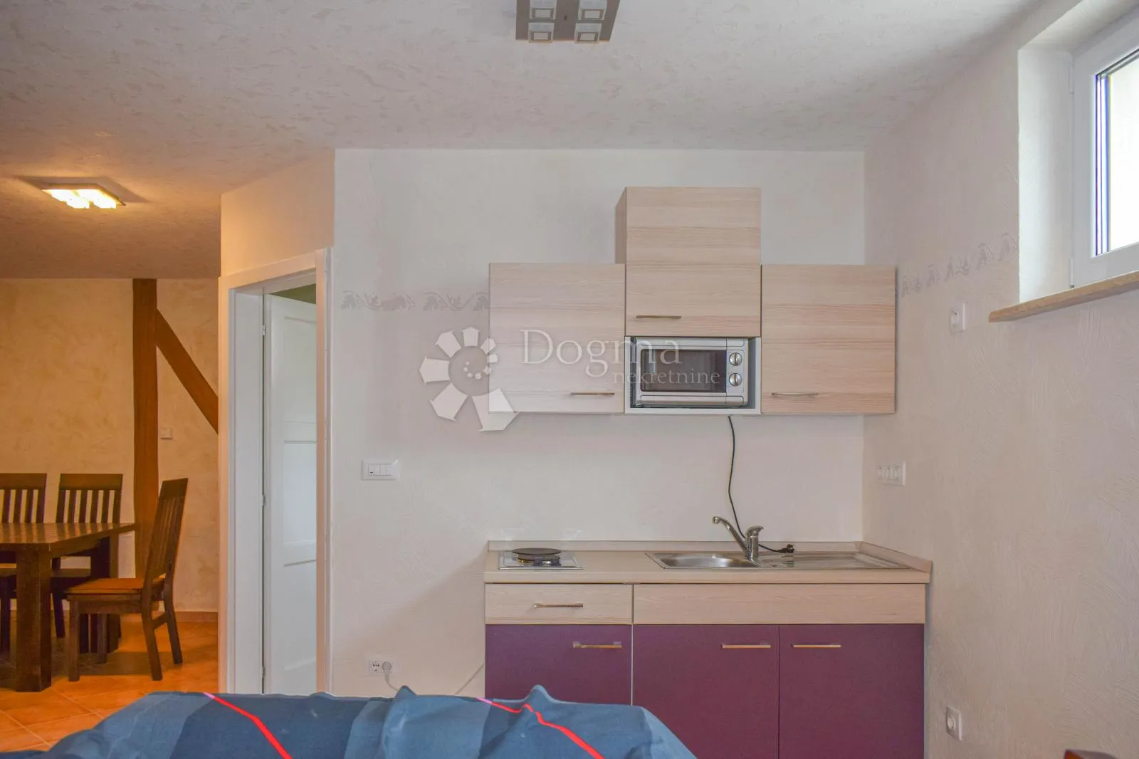 poreč, luksuzna vila s 3 stana i otvorenim pogledom na more - slika 38