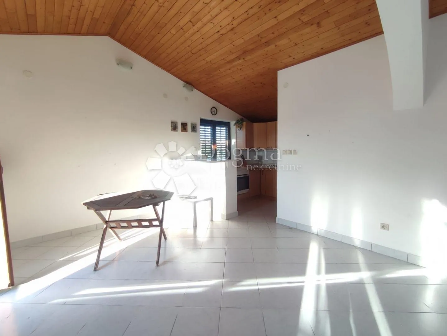 banjole 6 apartmana - 150m od mora - slika 20
