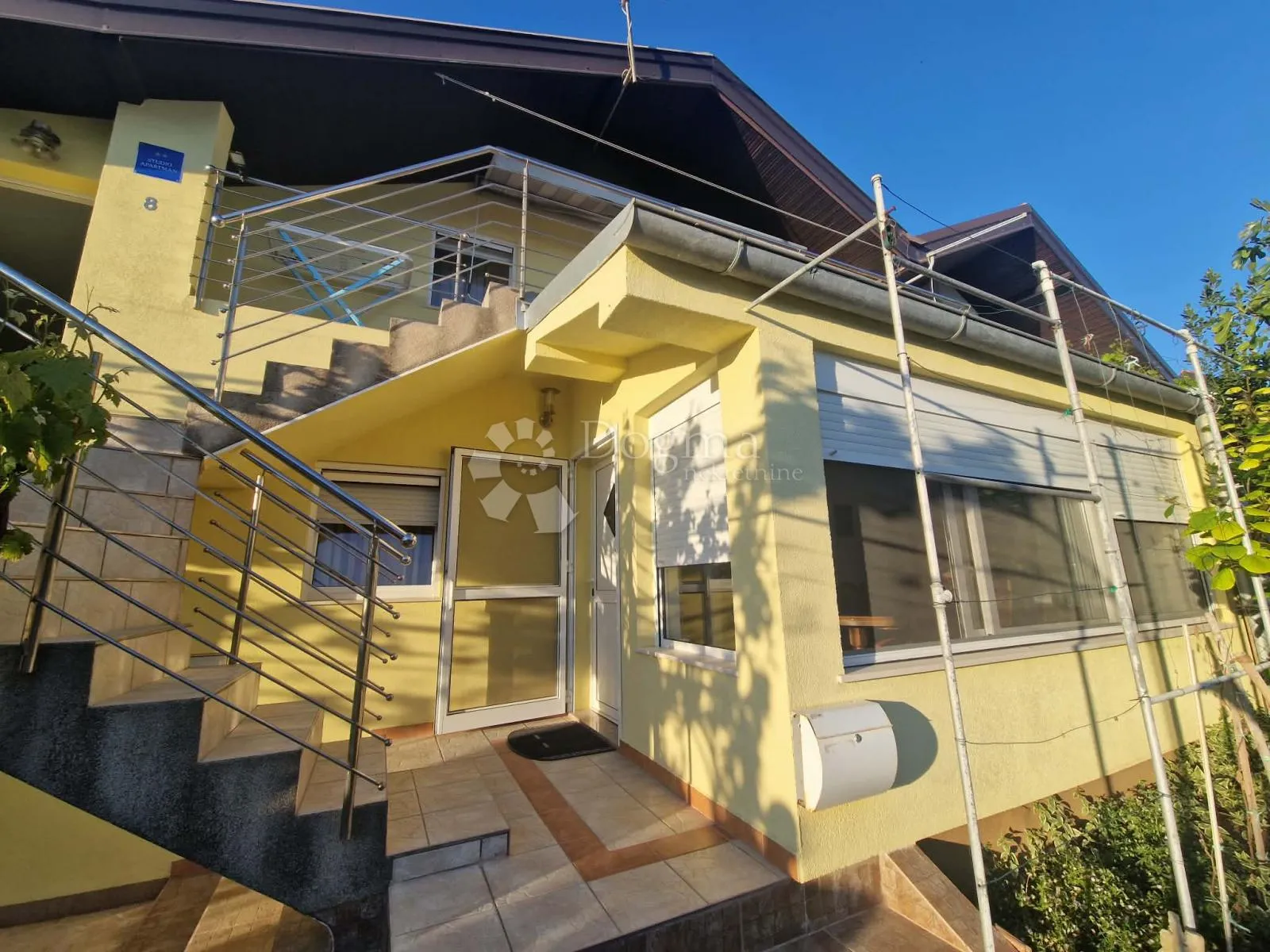 vrsi - zukve - apartmanska kuća u blizini mora - slika 50