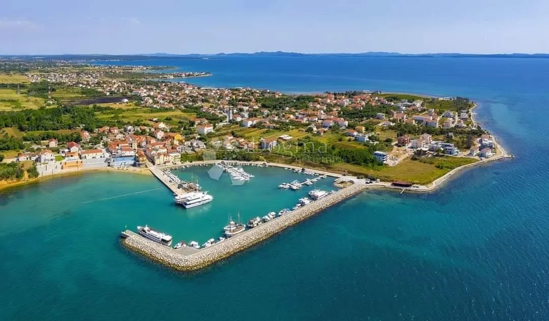 kamena kuća privlaka top lokacija - slika 1