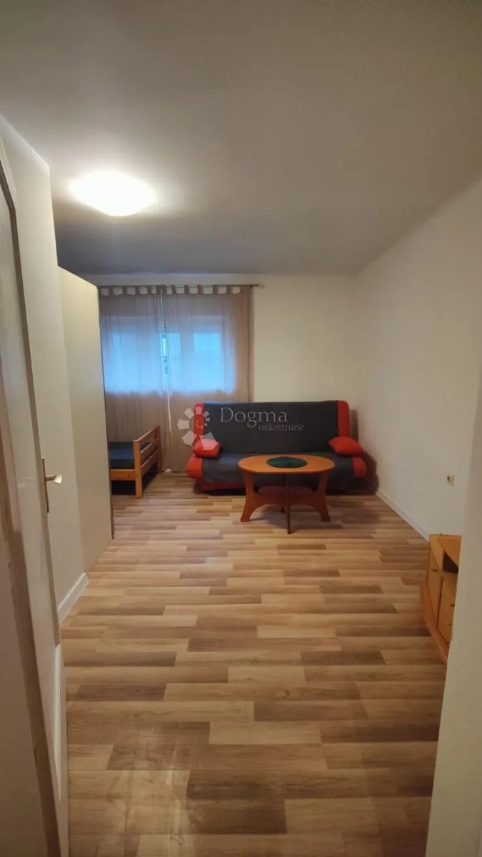 trešnjevka stan 35 m2 prilika za investiciju - slika 7