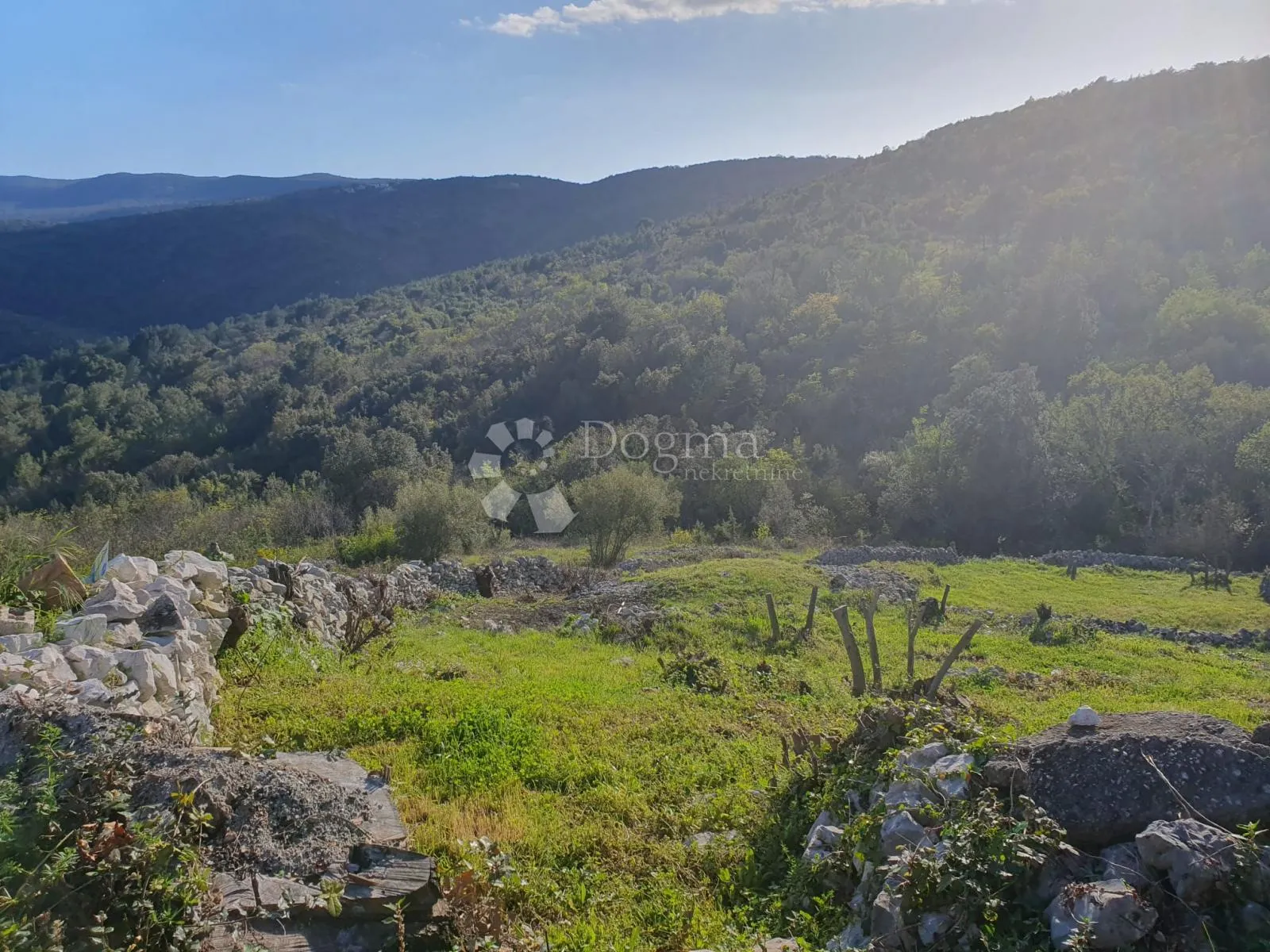 jedinstveno građevinsko zemljište s panoramskim pogledom na more! - slika 4