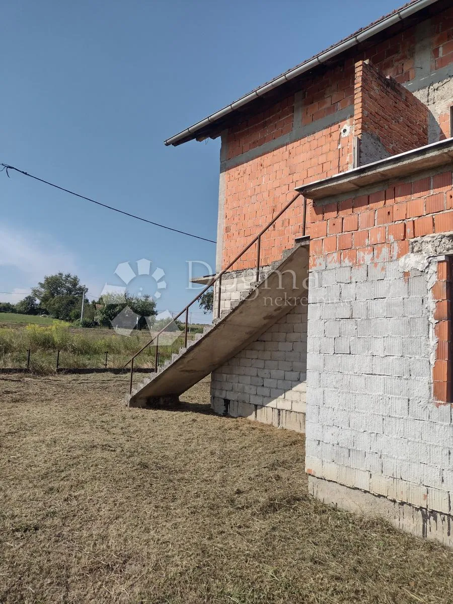 pristupačna kuća po svim parametrima - slika 16