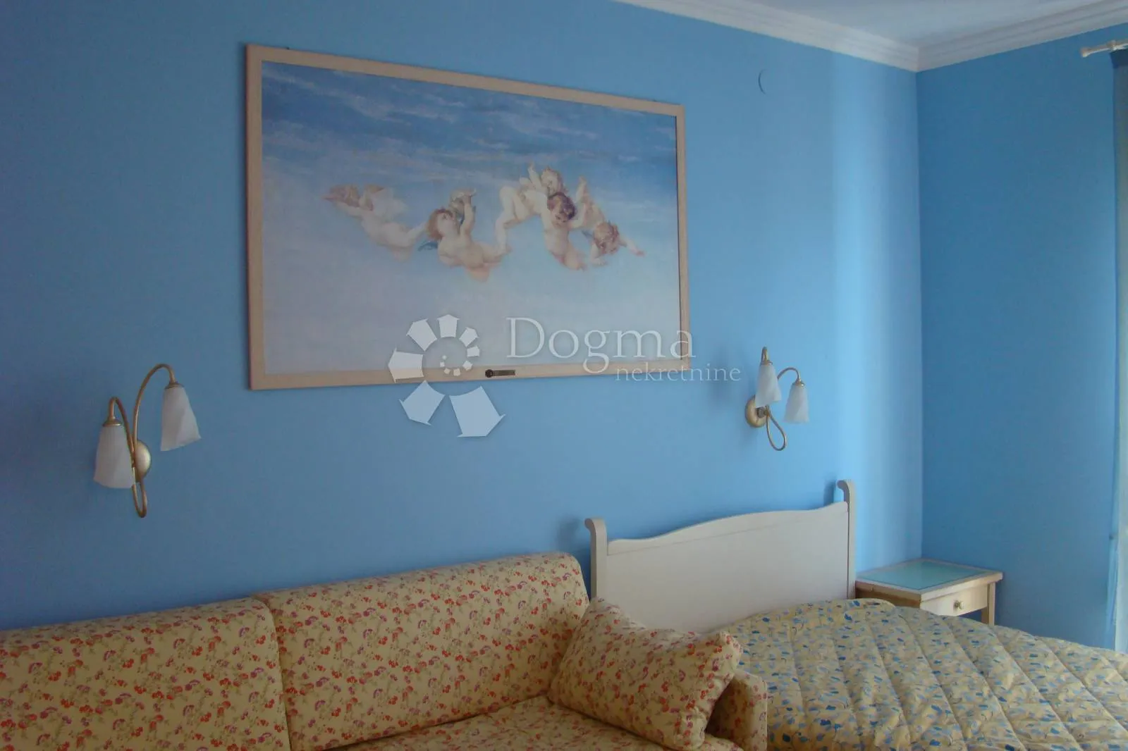 apartman na prestižnoj lokaciji - slika 14
