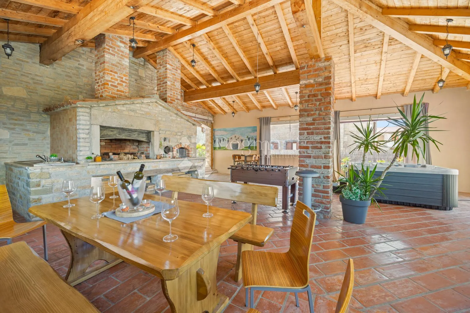 poslovno-stambena kamena villa - svetvinčenat - slika 23