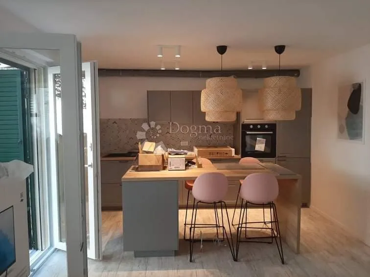 predivna apartmanska kuća podgora - slika 3