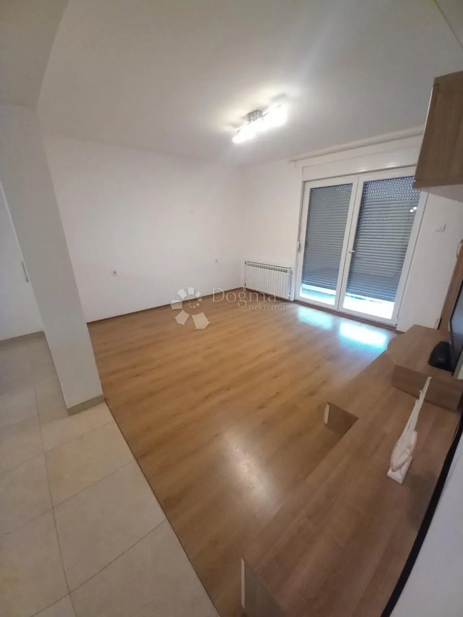 stan najam - trsat 90m2 (2s+db) - slika 5