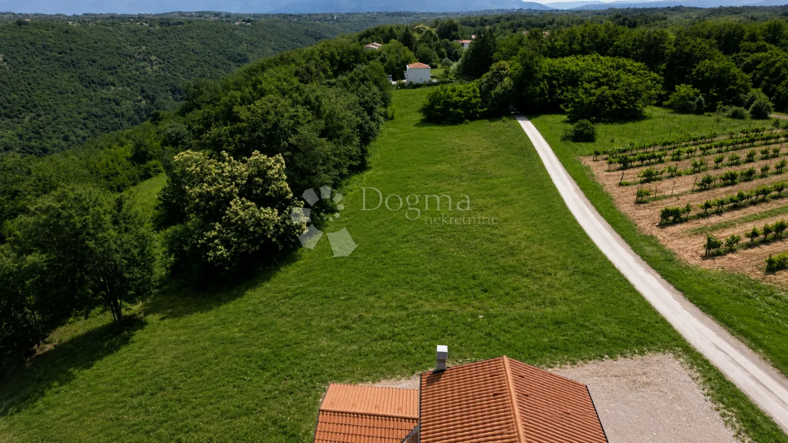 samo kod nas!! labin,okolica kuća- roh bau na top lokaciji - slika 4