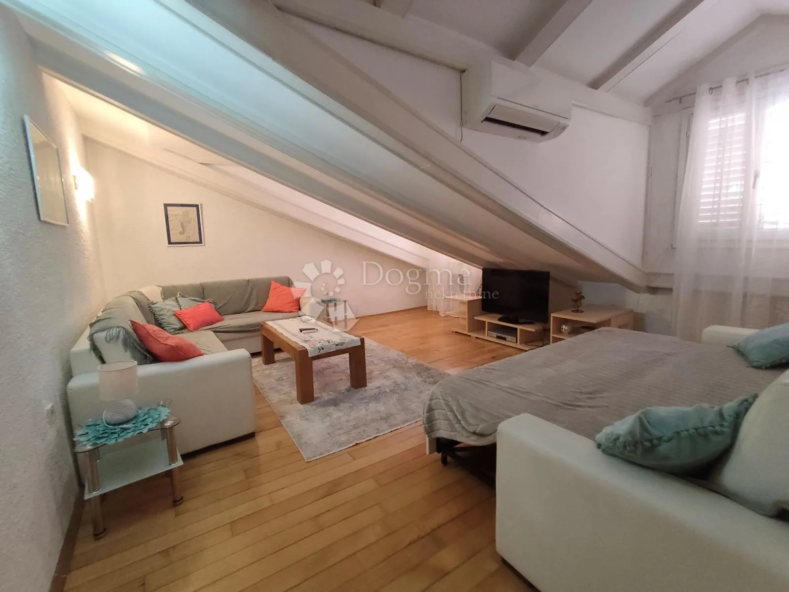 šarmantan stan u centru starog grada dubrovnika - slika 2