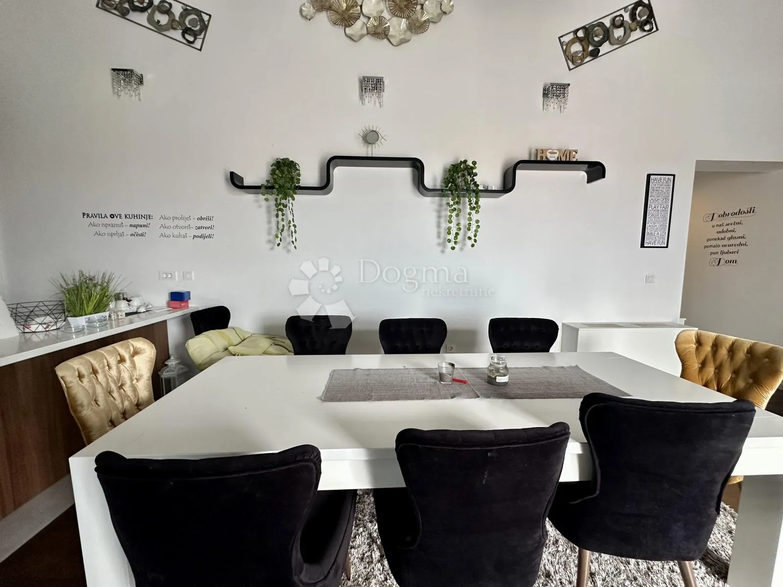 penthouse 140m2 kompletno namješten prilika!! 300m od mora - slika 2