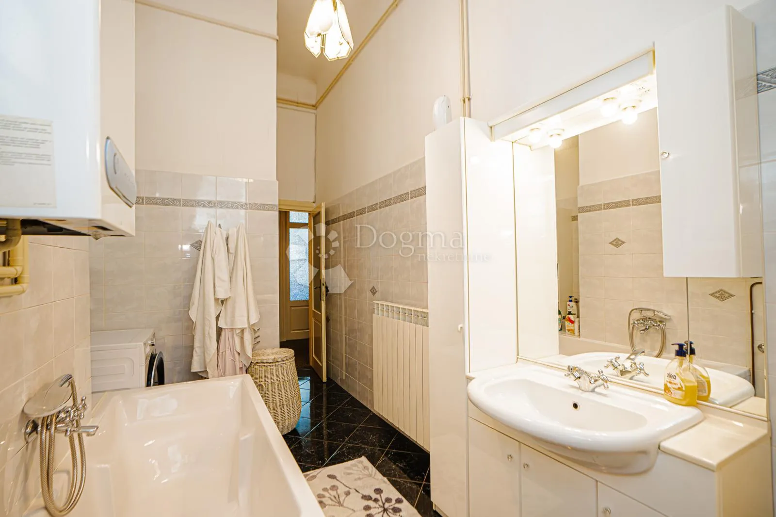 centar 121m2 4skl prvi kat porto baroš na dlanu!! - slika 25