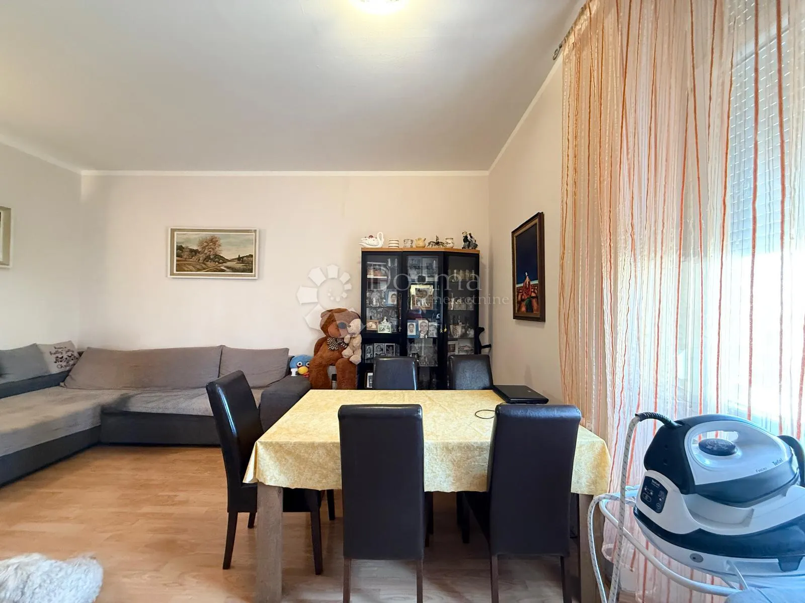 prostran i uređen stan 100,56 m² u austrougarskoj vili - slika 2