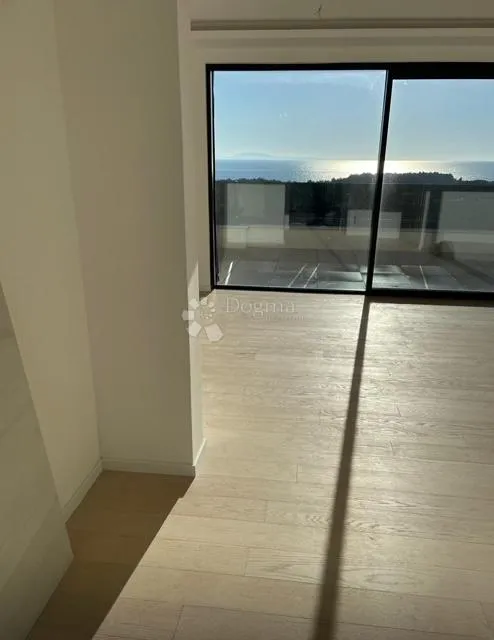penthouse sa panoramskim pogledom na more - slika 7