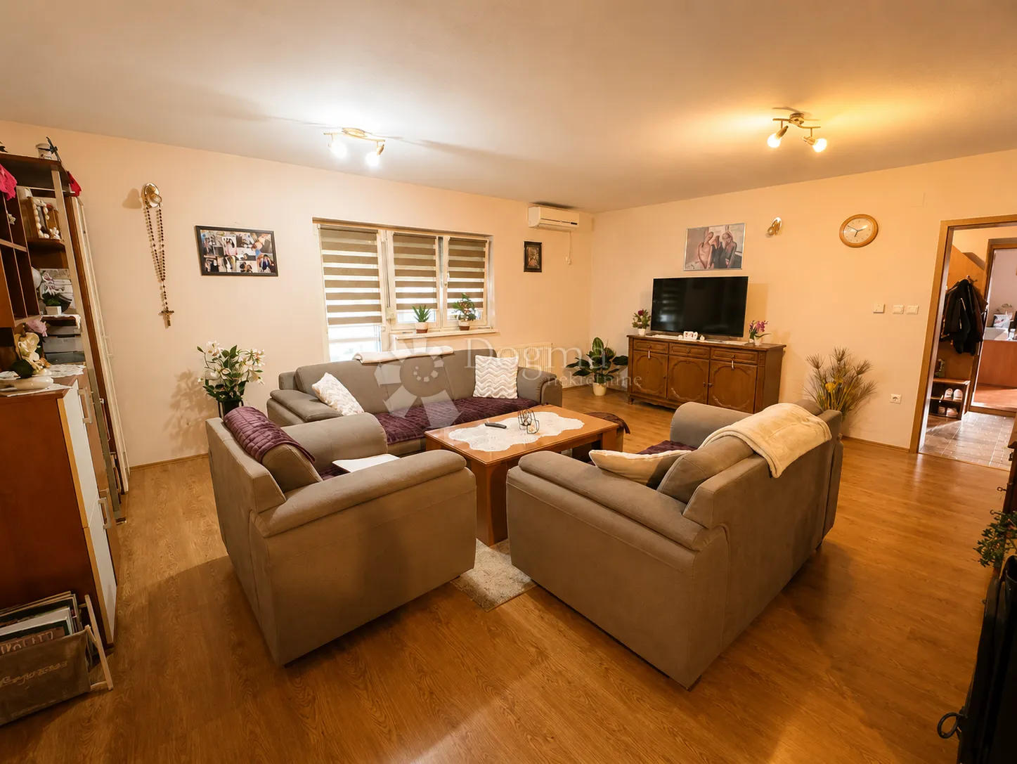 kuća 166 m² + oranica 6.000 m² uz kuću - slika 22