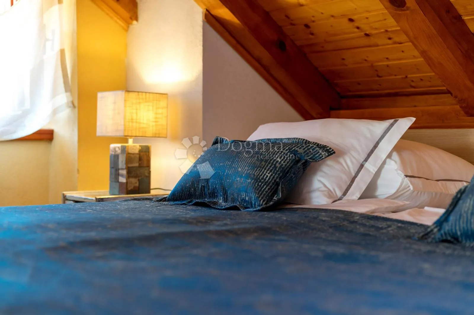 predivna kamena vila- milna, brač - slika 21