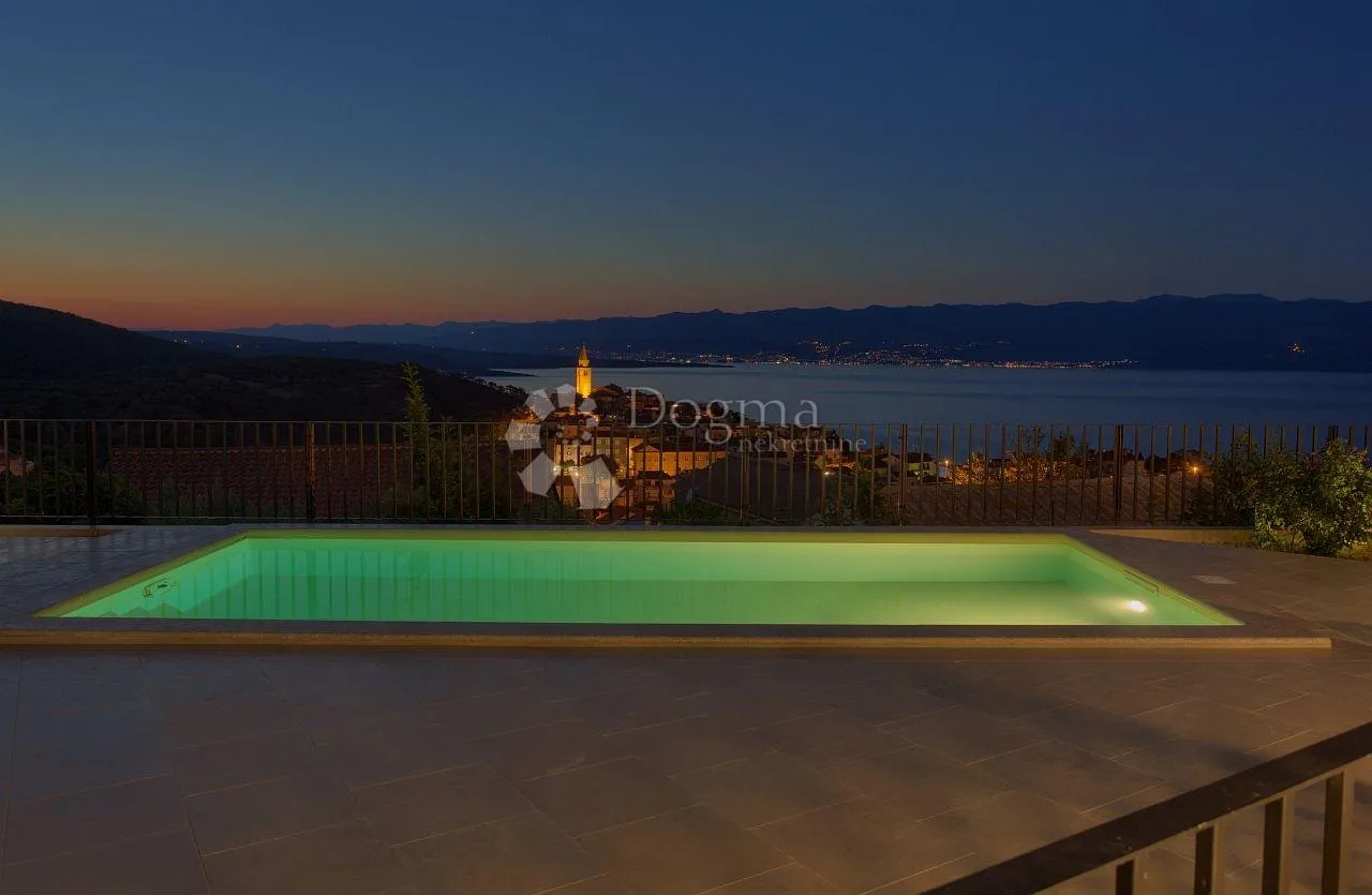 vrbnik, krk – kuća s očaravajućim panoramskim pogledom na more - slika 31
