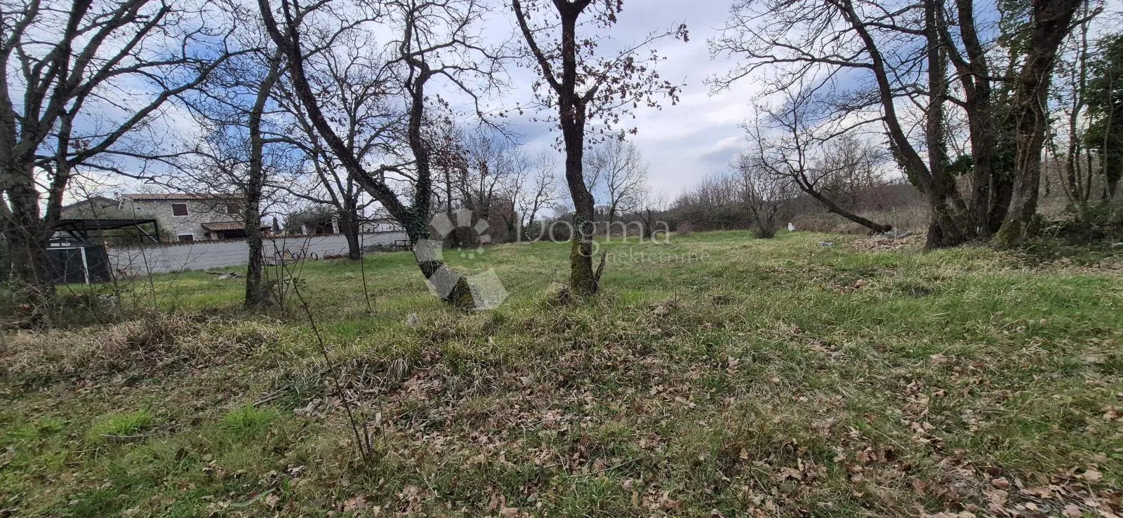 građevinsko zemljište za gradnju kuće ili vile površine 1091 m2 - slika 13