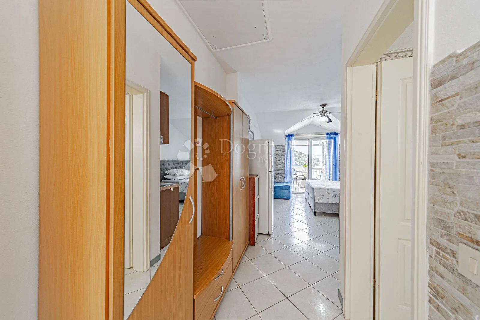 prvi red do mora: samoodrživa apartmanska vila s uhodanim poslovanjem – vela luka, korčula - slika 117
