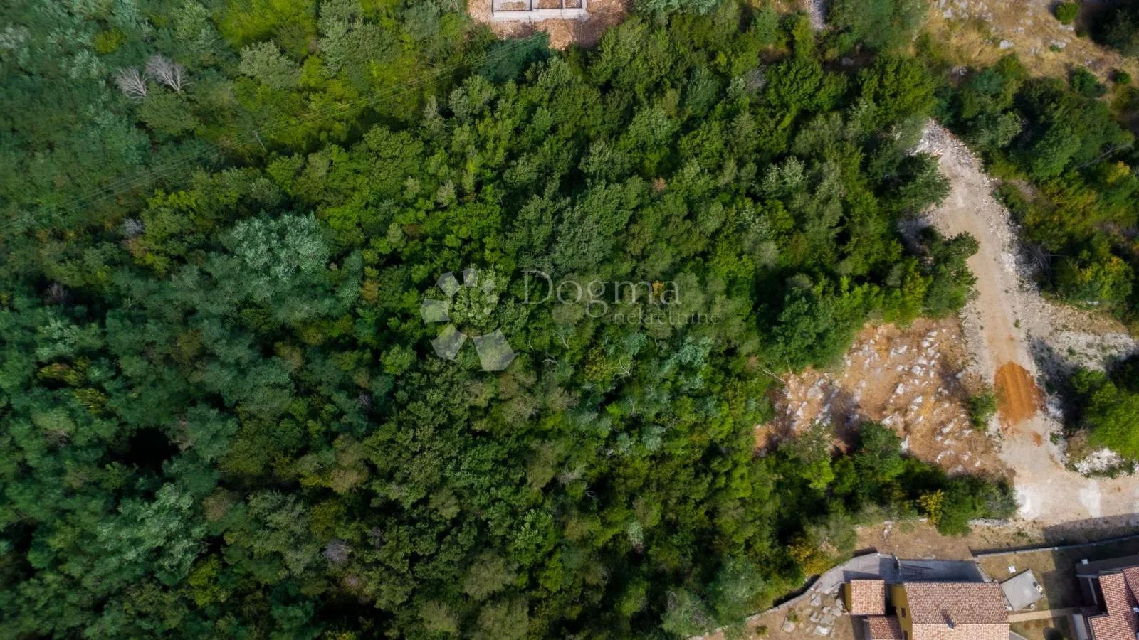 ekskluzivno - labin - presika | atraktivno građevinsko zemljište 3300 m² - slika 3