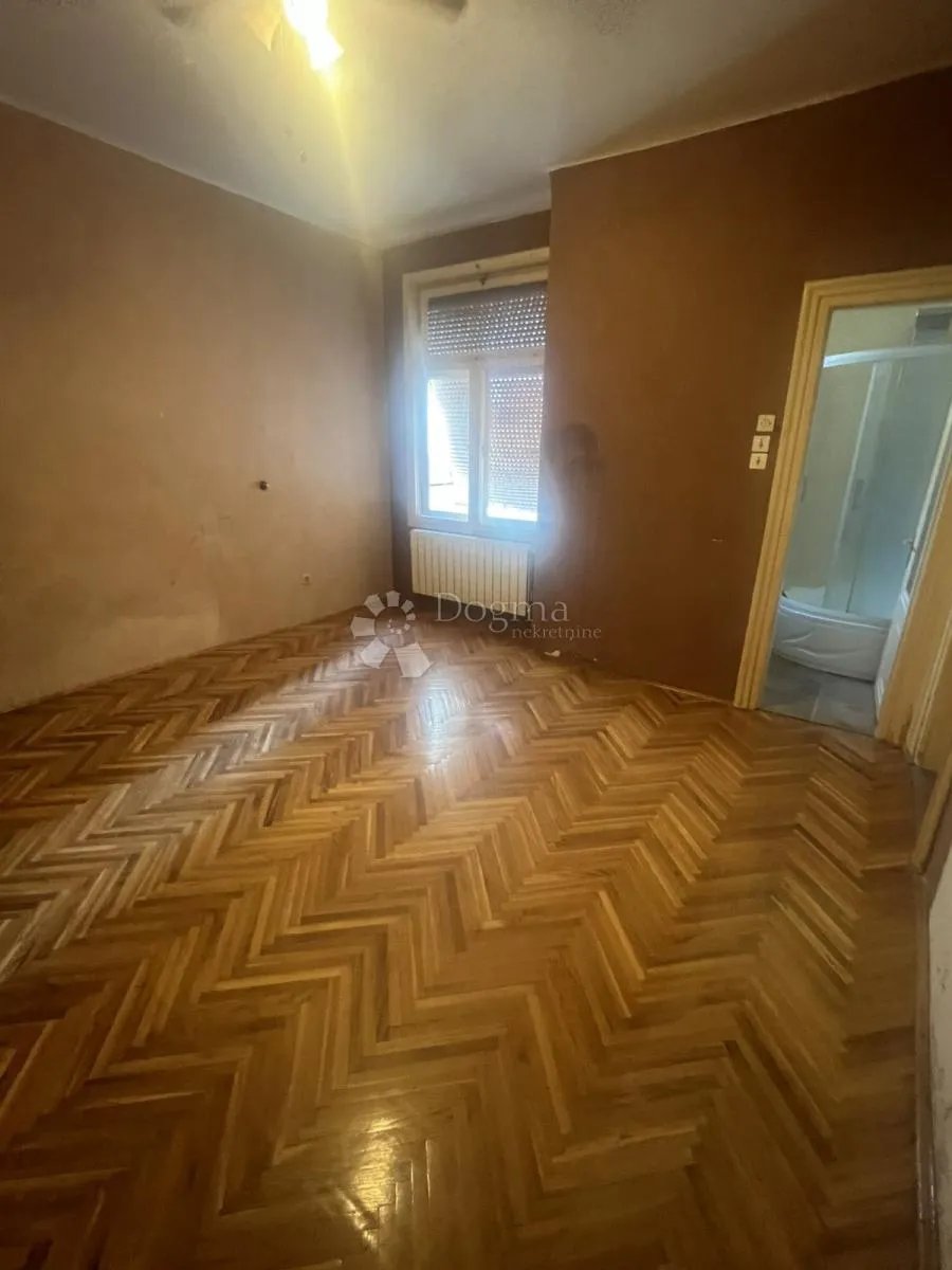centar grada rijeke 2s+db - slika 9