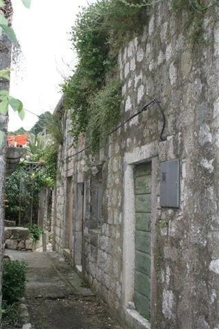 kamena kuća, lastovo - slika 3