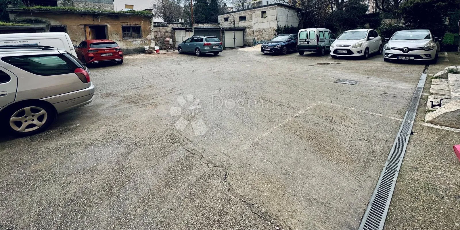 pula savršen obiteljski dom! - slika 15