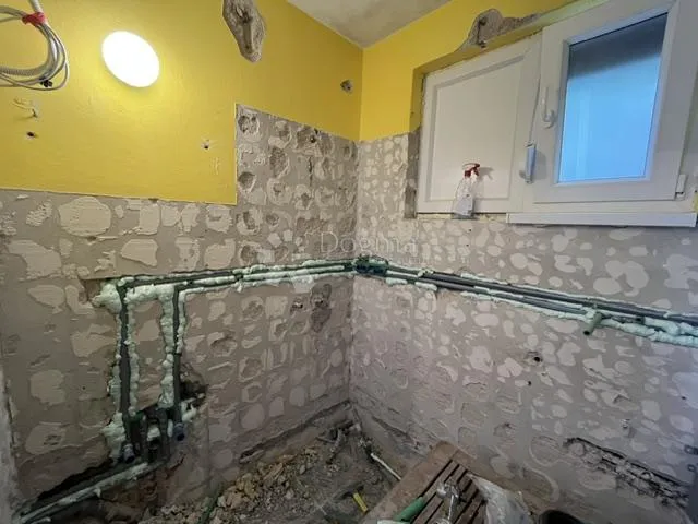 jadranovo,apartman sa visokim potkrovljem i garažom - slika 4