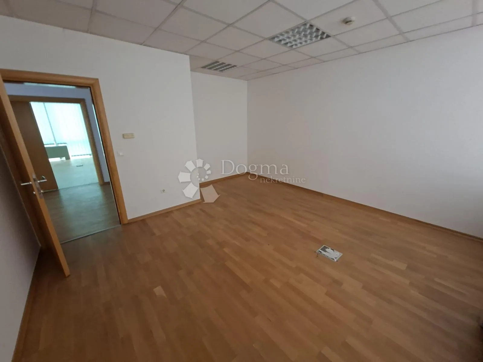 poslovni prostor lučko 2 - slika 30
