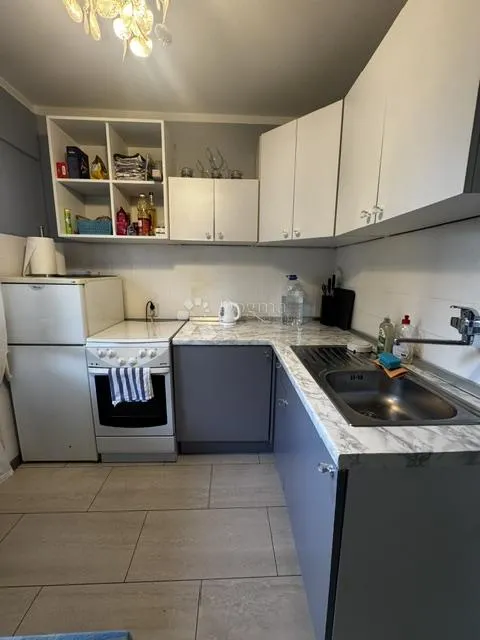 turnić-stilski uređen i potpuno opremljen,1s+db, 43 m2, visoko prizemlje - slika 20