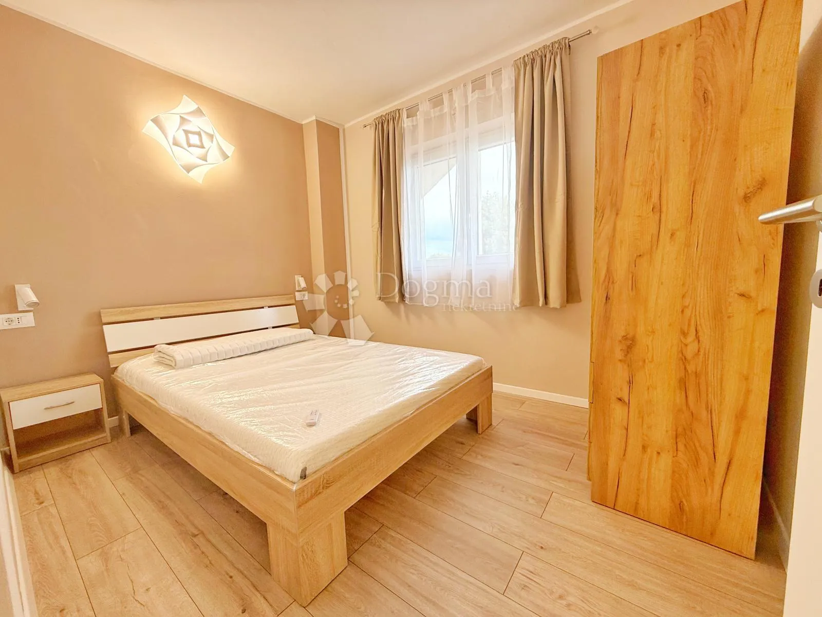 rovinj, top lokacija, renoviran stan blizu plaže - slika 6
