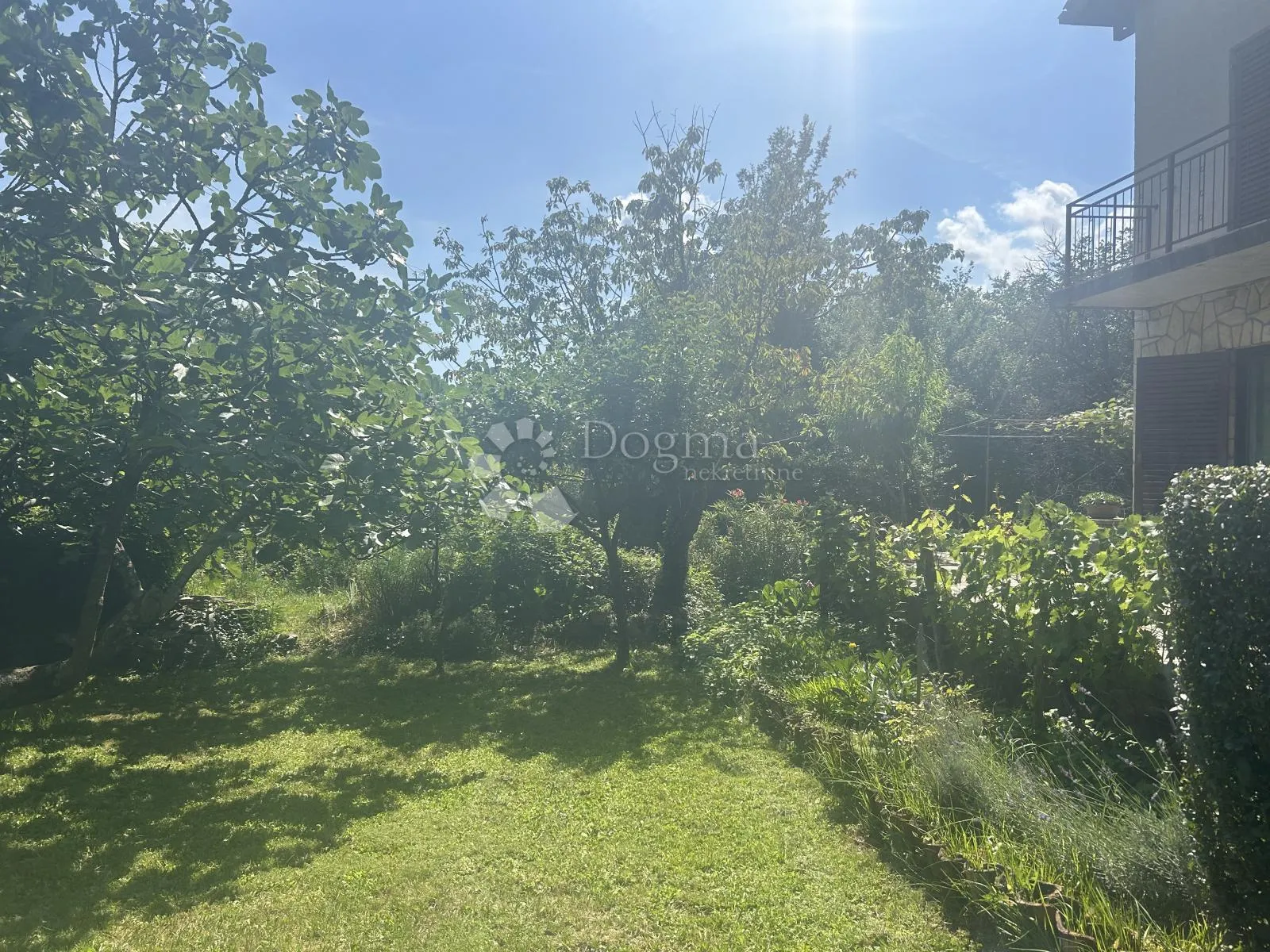 Grižane Samostojeća Kuća - Grižane, Vinodolska općina