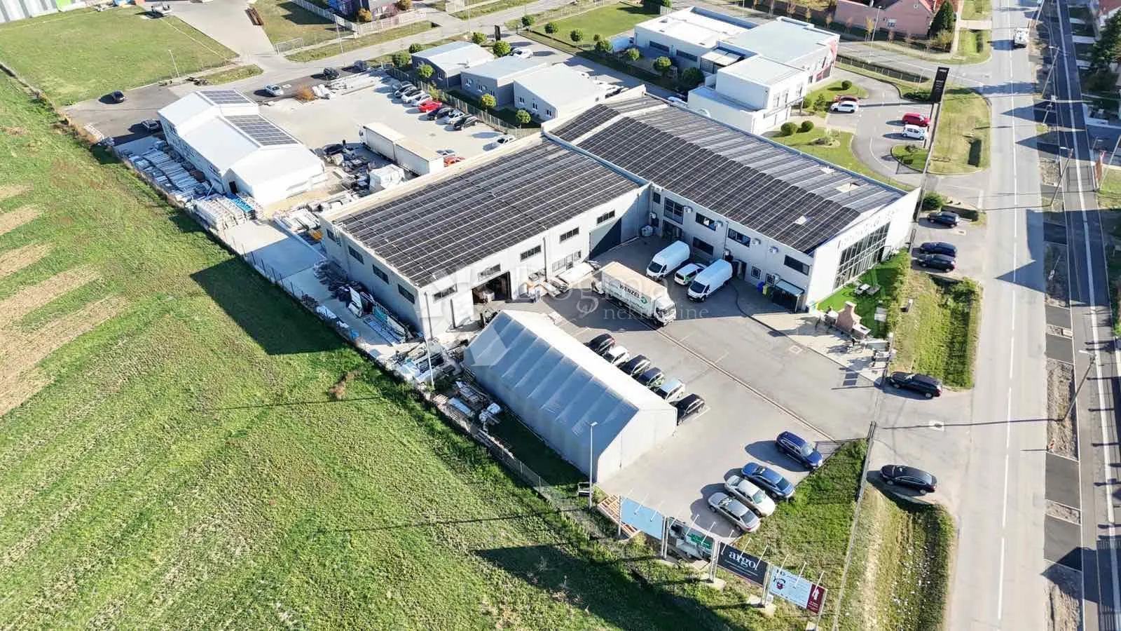 moderni proizvodno-logistički kompleks nadomak osijeka! - slika 14