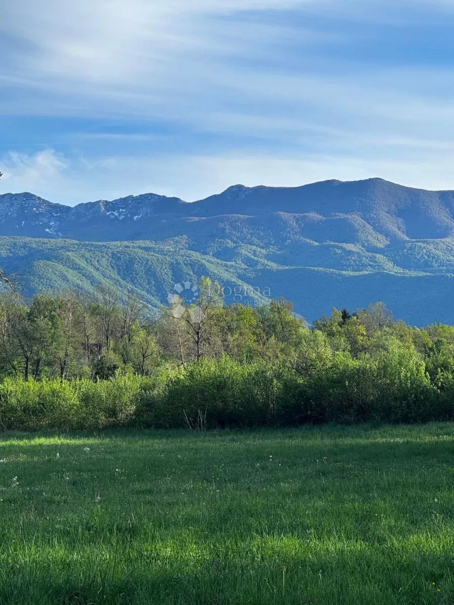 GRAĐEVINSKO ZEMLJIŠTE POGLED NA VELEBIT 1658 m2 - Lički Ribnik, Gospić