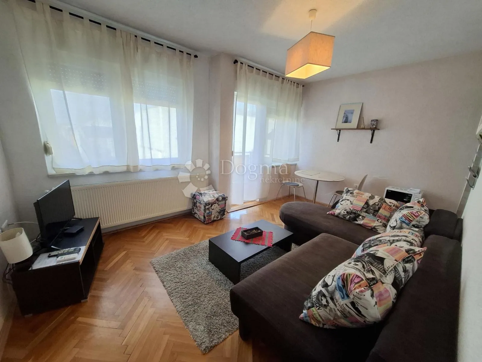 višenamjenska nekretnina s 7 stanova - dvije zgrade - slika 15