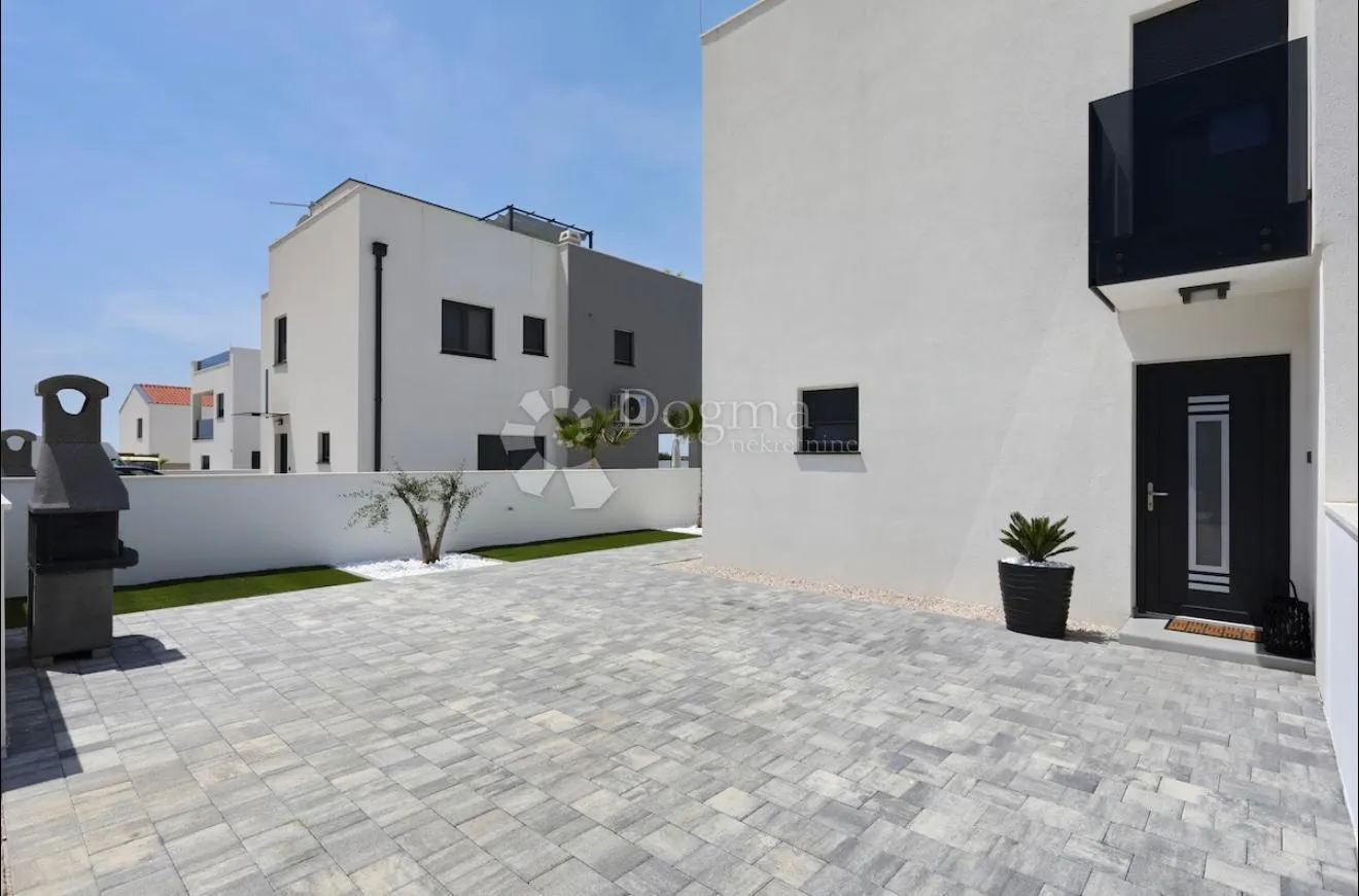 vrsi s1– modern duplex house with heated swimming pool - slika 25