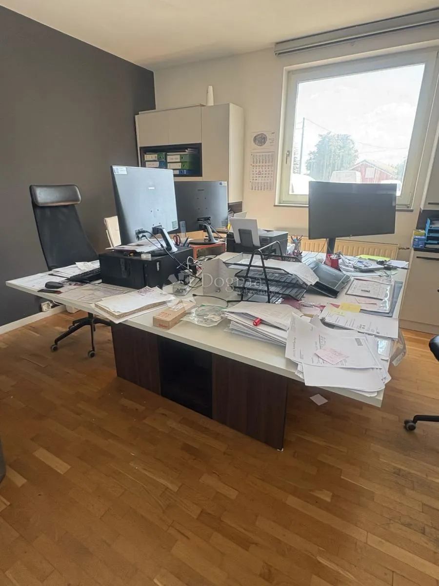 uredi + hale (75m2 ureda + 4 hale ) velika gorica - slika 4