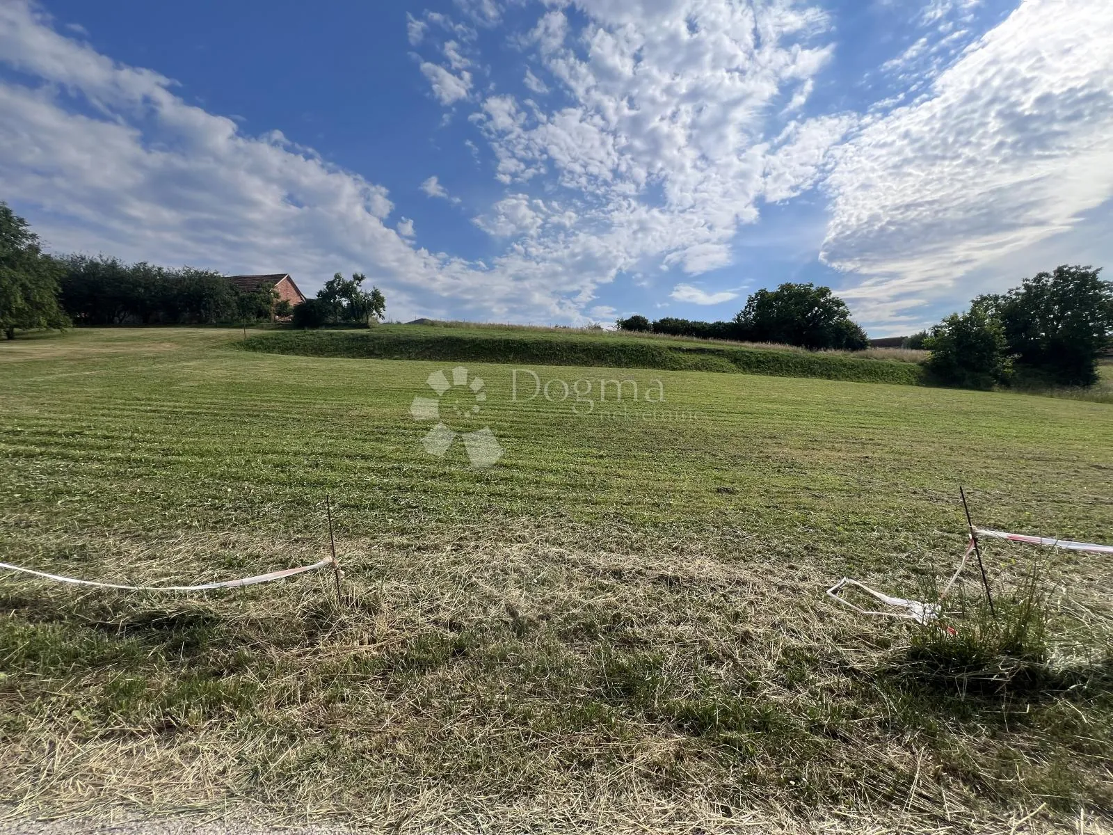oroslavje građevinsko zemljište 809 m2, u blizini oro trga - slika 2