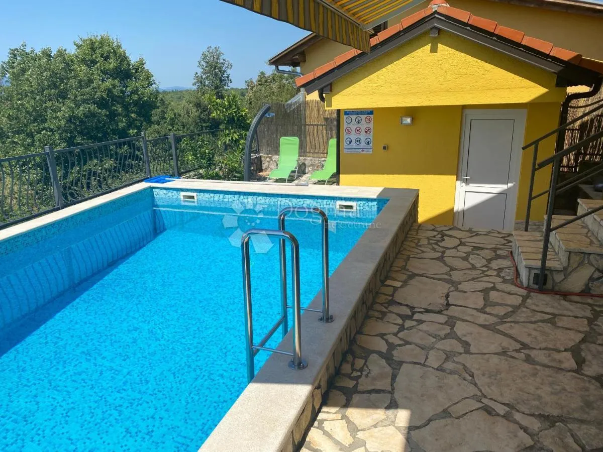 samostojeća kuća s bazenom otok krk - slika 7