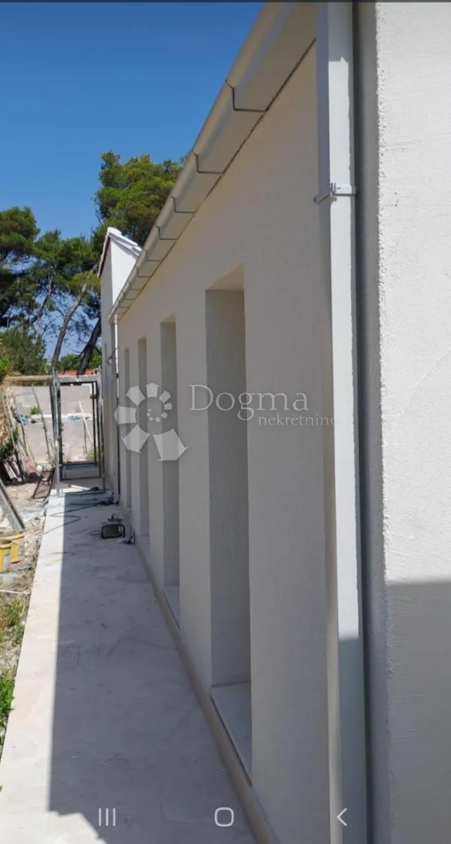 drugačija vila s bazenom, brač, bobovišća - slika 19