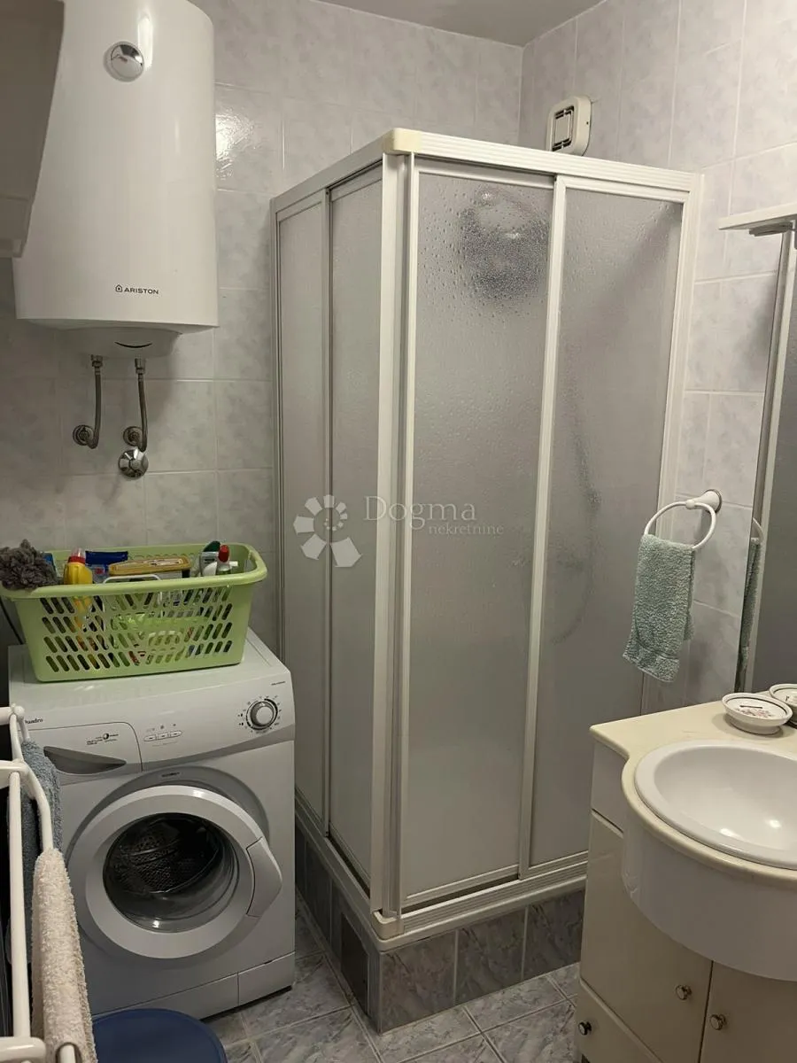 malinska, apartman na sjajnoj lokaciji - slika 12